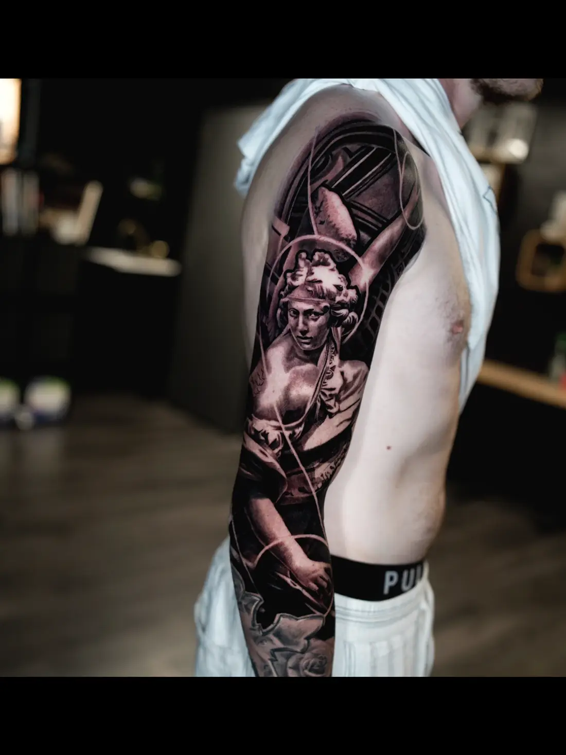 Tatouage réalisme noir et gris — sélection 7